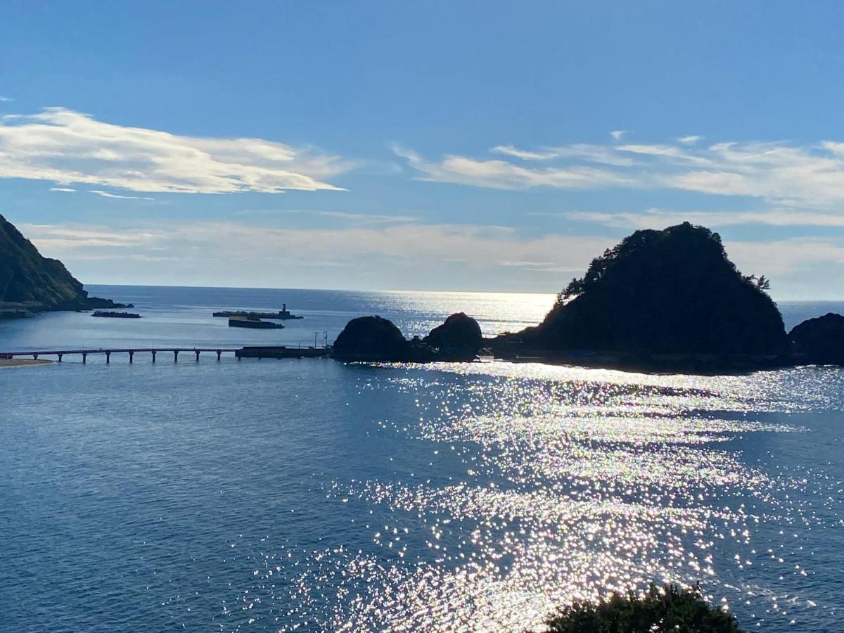 Yura Onsen Yaotome Hotell Tsuruoka Exteriör bild