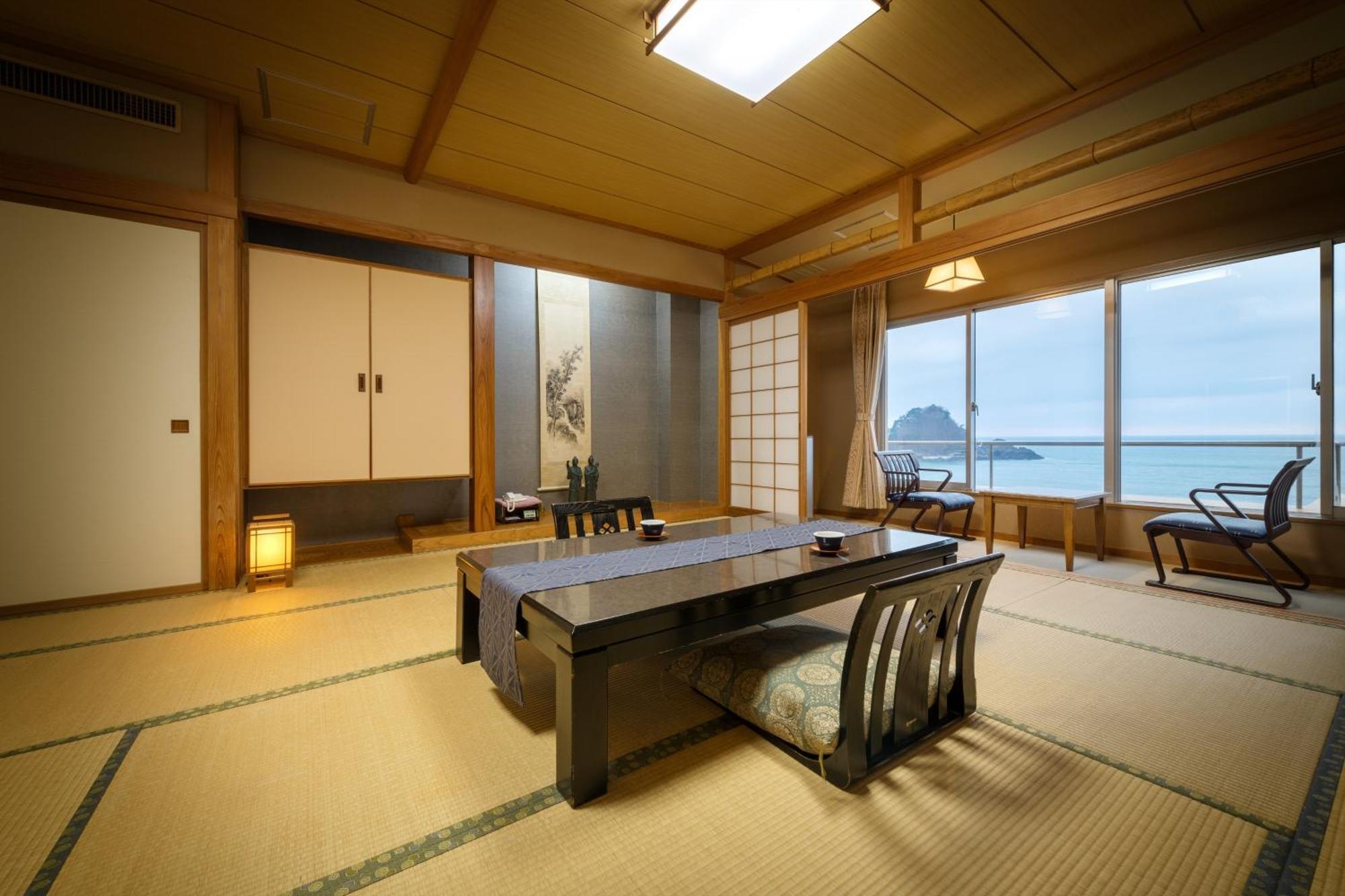 Yura Onsen Yaotome Hotell Tsuruoka Exteriör bild