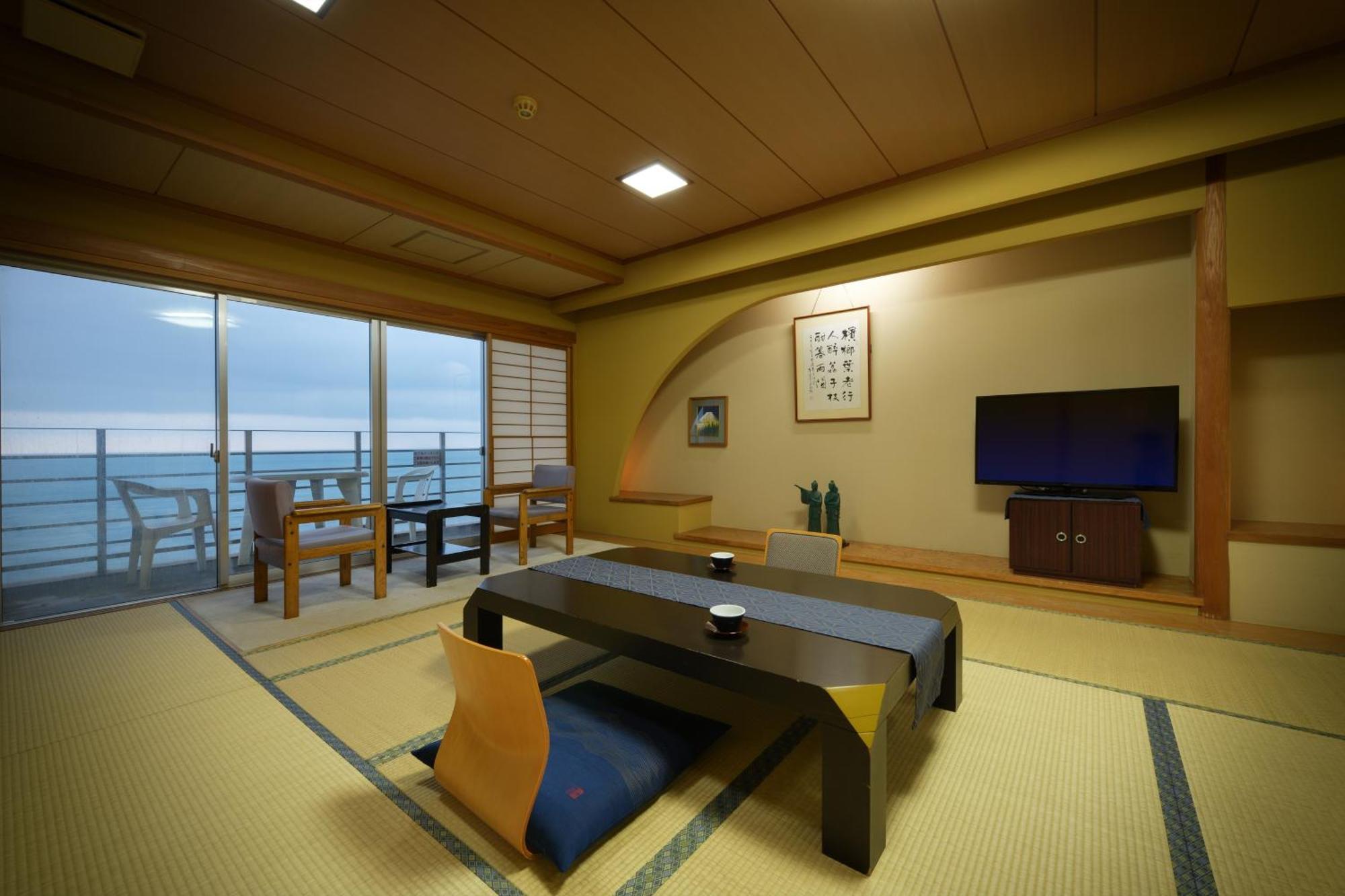 Yura Onsen Yaotome Hotell Tsuruoka Exteriör bild